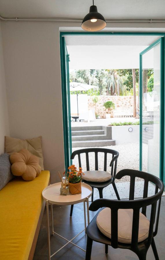 Be Bold Hostel Antalia Esterno foto