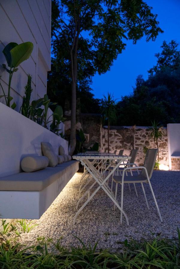 Be Bold Hostel Antalia Esterno foto